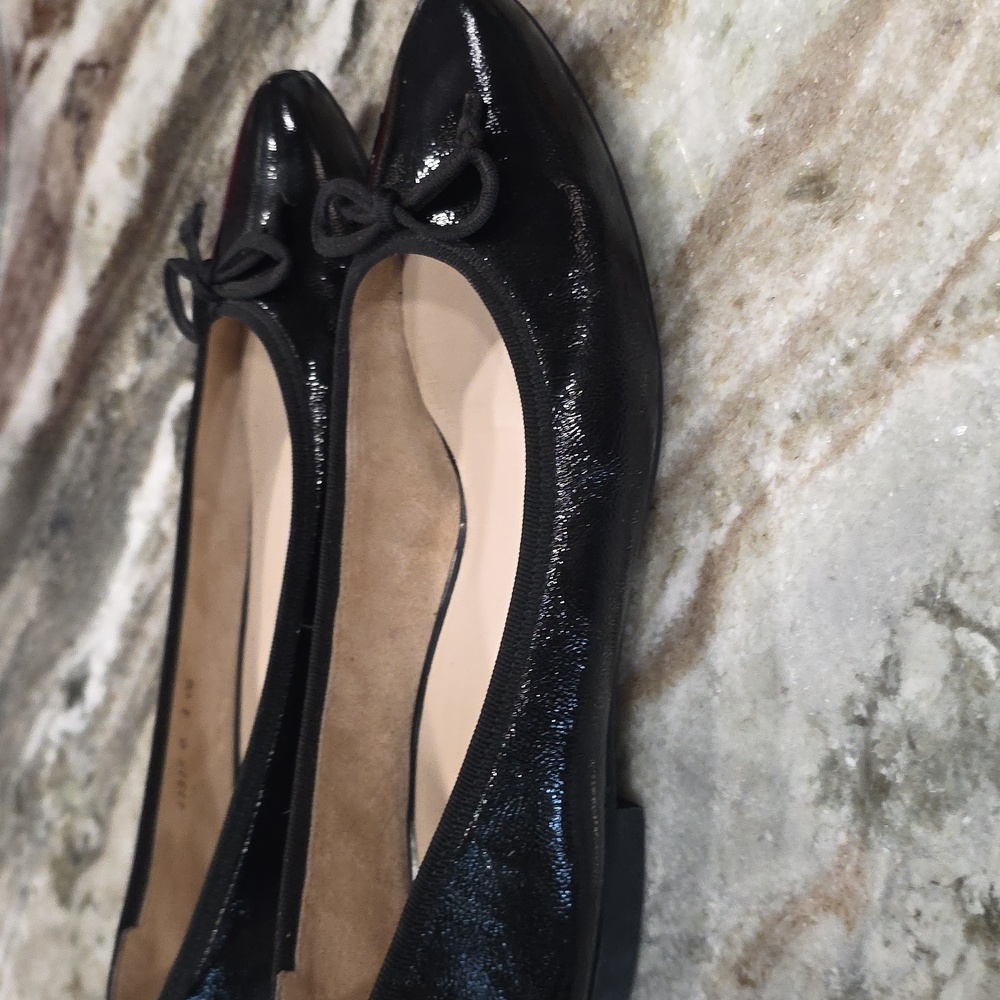 Paul Green Black Patent Leather Ballet Flats Bow Pointed Toe Women’s Size 8 - Picture 4 of 15